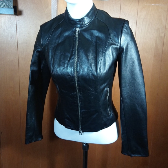 Danier Jackets & Blazers - DANIER LEATHER MOTO JACKET SIZE-P SMALL